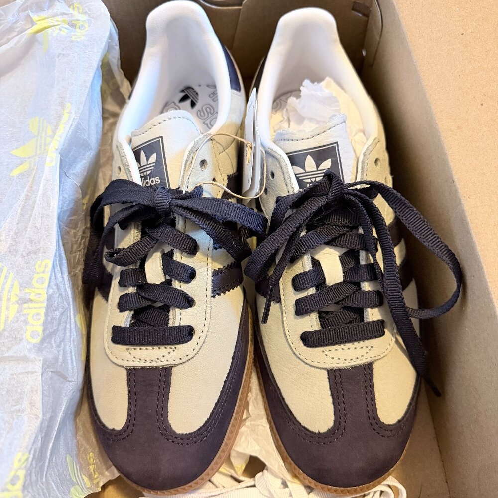 adidas Originals Samba OG gum sole sneakers in light gray